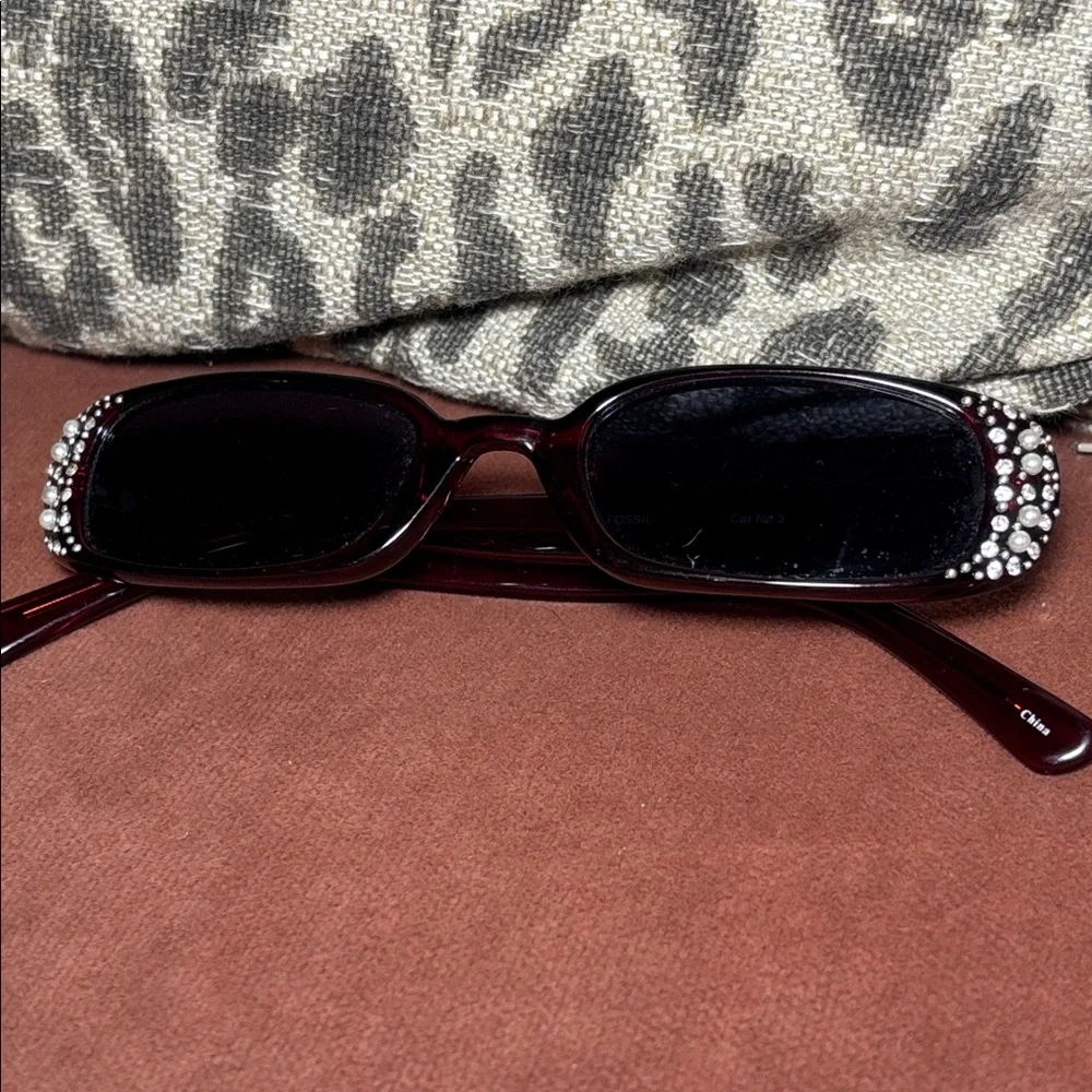 Vintage Fossil Red dazzle small frame y2k style sunglasses iconic statement